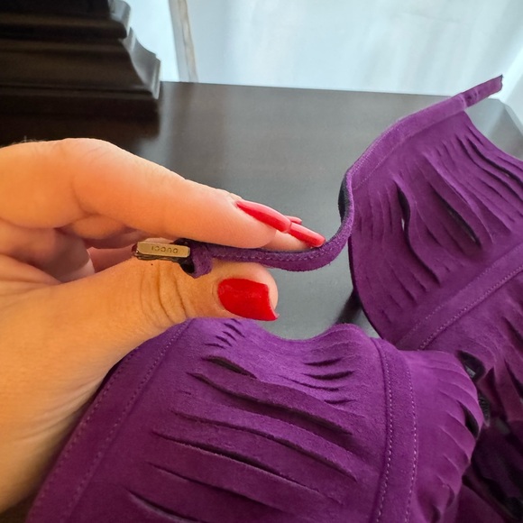 Authentic Gucci heels Sz 34.5 . Deep purple . - Picture 7 of 8